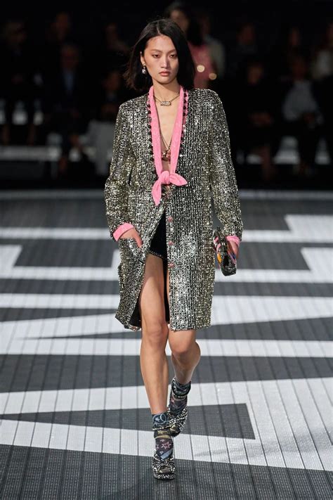 chanel resort 2025|chanel resort runway magazine.